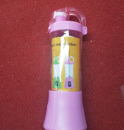 Portable Smoothie Blender: Rechargeable Mini Juice Cup
